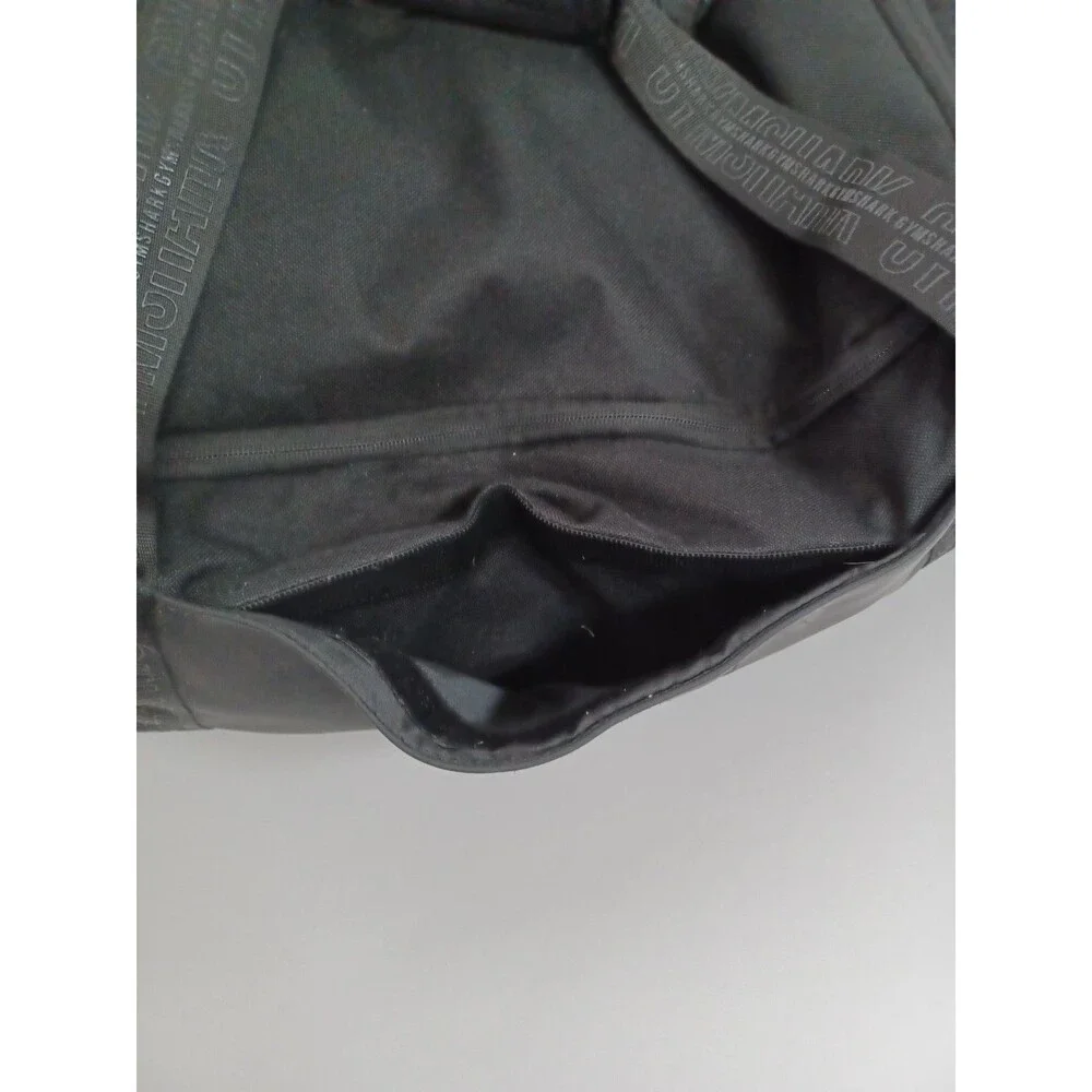 Gymshark Duffel Bag Medium Everyday Gym Bag Black Lightweight Workout Sports